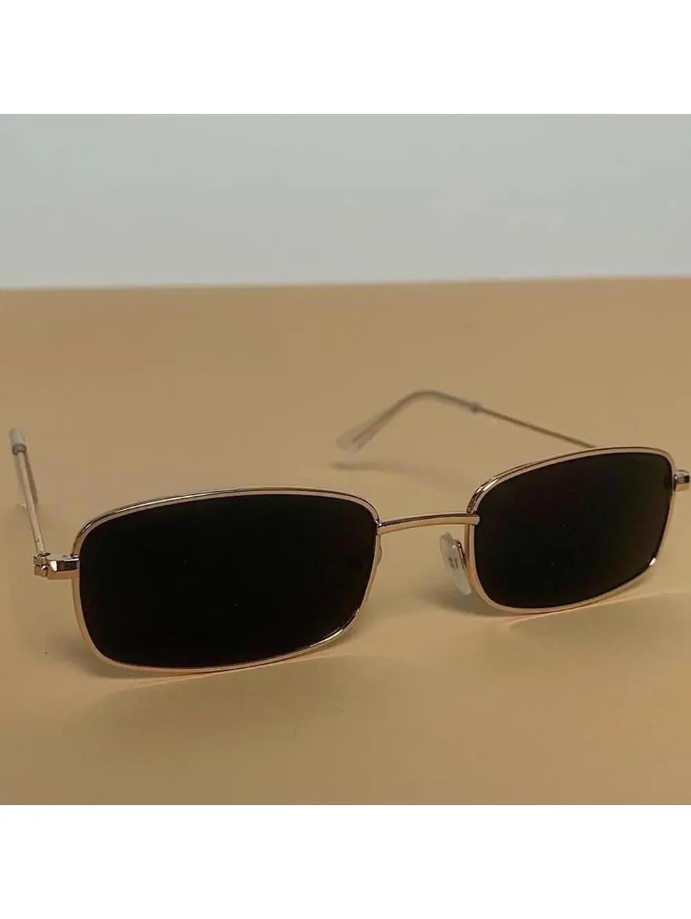Y2k 2000s vintage black and gold unique slim style silver mirror lense
